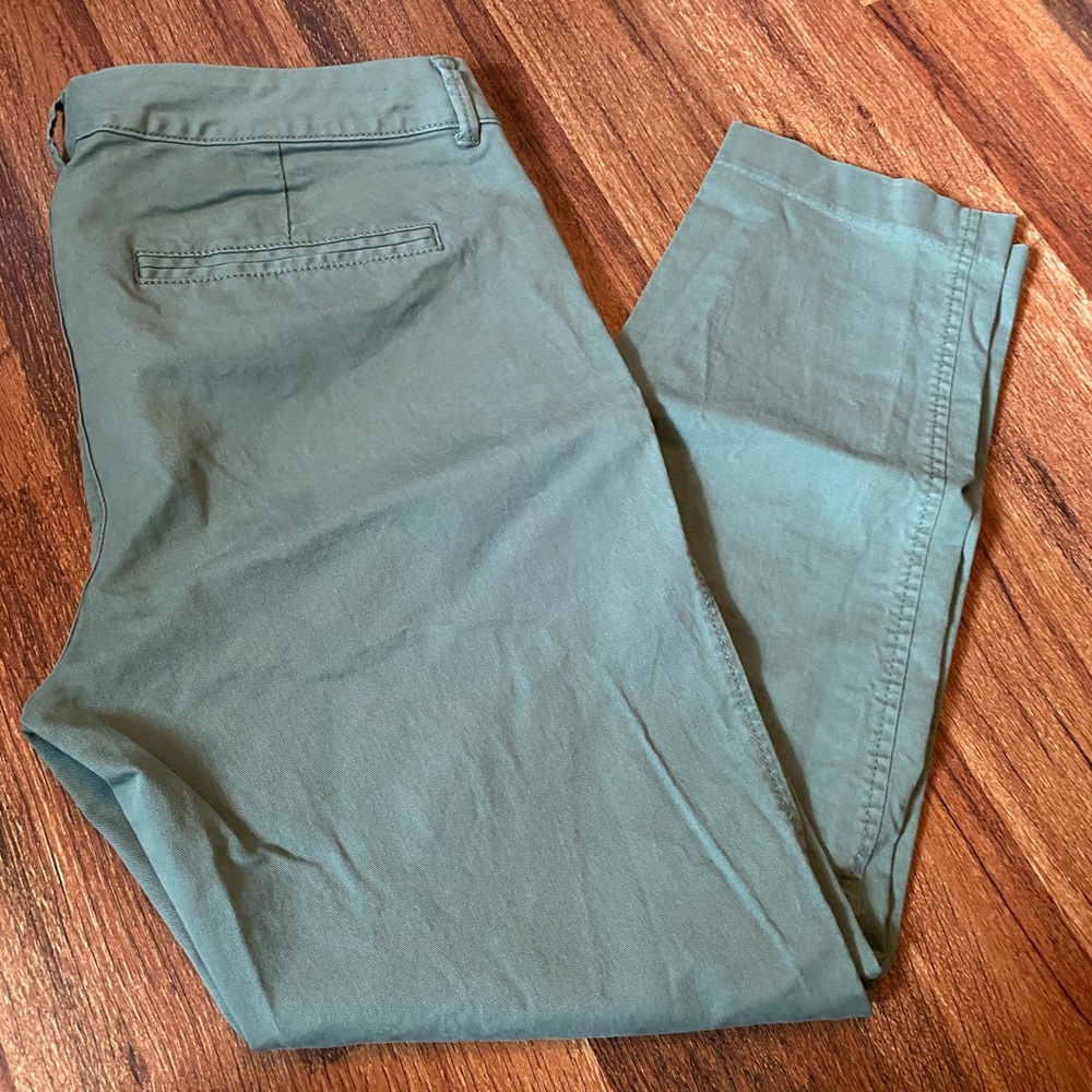 Green Old Navy Pixie Pants